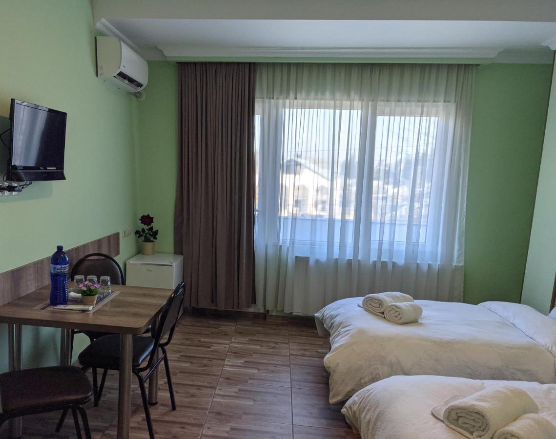 Tbilisi Airport Hotel - Atu Exteriér fotografie